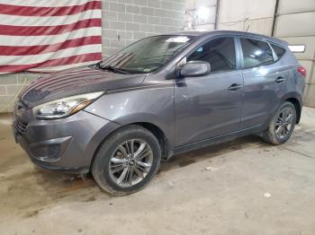  Salvage Hyundai TUCSON