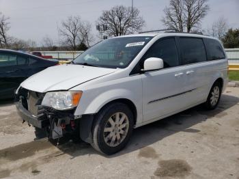  Salvage Chrysler Minivan