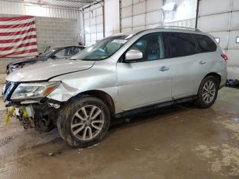  Salvage Nissan Pathfinder