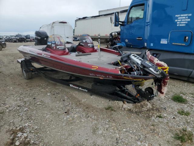  Salvage Trit Boat W Trl