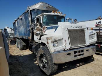  Salvage Mack Ms300