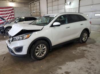  Salvage Kia Sorento