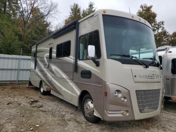  Salvage Winnebago Vista Lx