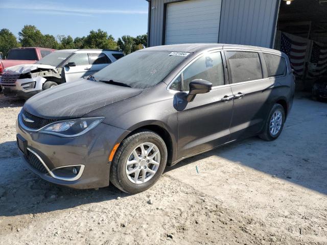  Salvage Chrysler Pacifica