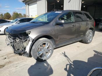  Salvage Ford Edge