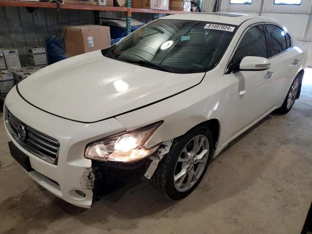  Salvage Nissan Maxima