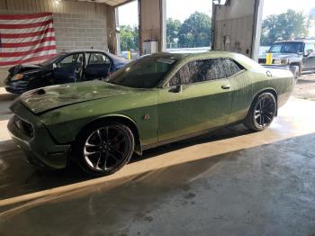  Salvage Dodge Challenger