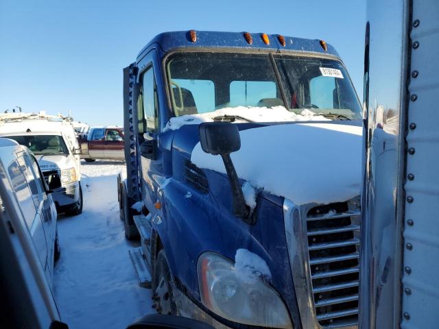  Salvage Freightliner Cascadia 1