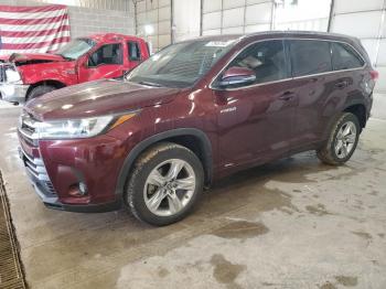  Salvage Toyota Highlander