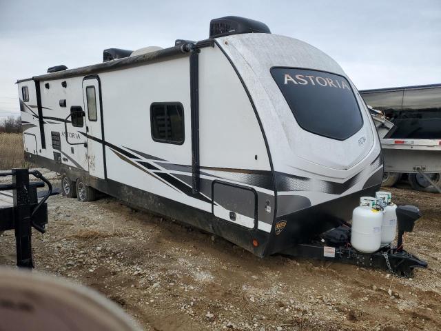  Salvage Kyrv Trailer