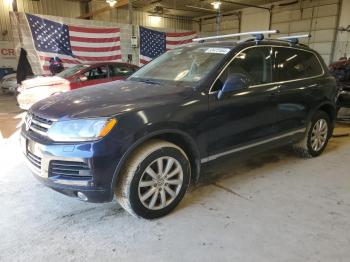  Salvage Volkswagen Touareg