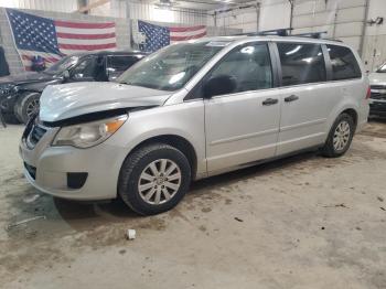  Salvage Volkswagen Routan