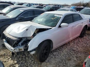  Salvage Chrysler 300