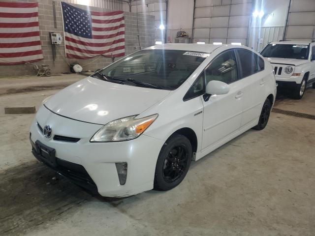  Salvage Toyota Prius