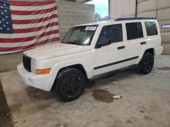  Salvage Jeep Commander