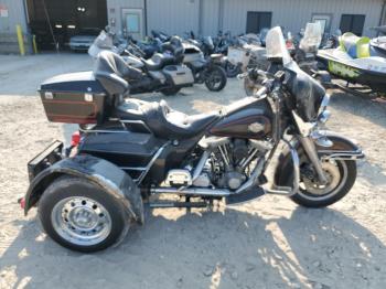  Salvage Harley-Davidson Fl