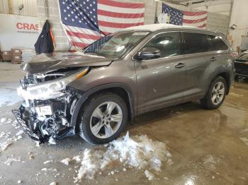  Salvage Toyota Highlander