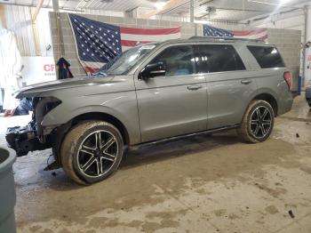  Salvage Ford Expedition