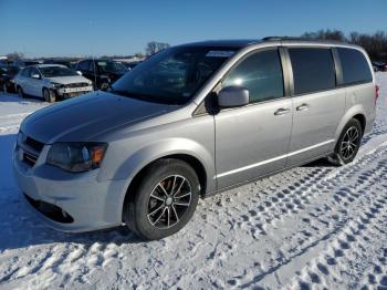  Salvage Dodge Caravan