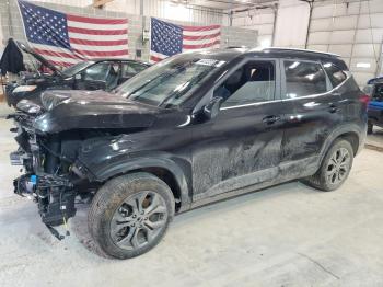  Salvage Kia Seltos