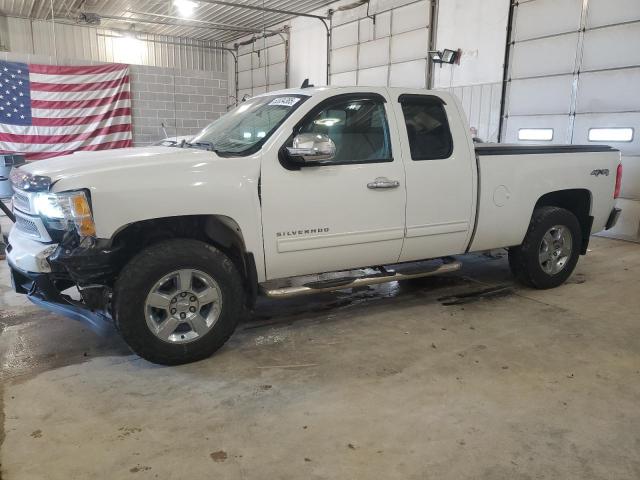  Salvage Chevrolet Silverado