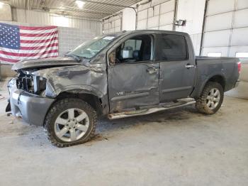  Salvage Nissan Titan