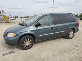  Salvage Chrysler Minivan