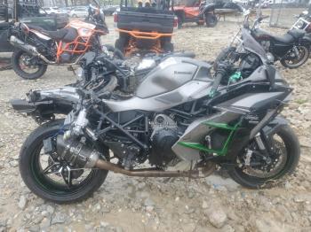  Salvage Kawasaki Zx1002 D