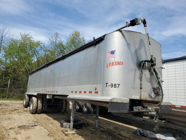  Salvage Vant Dump Trail