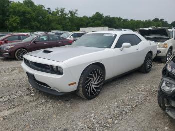  Salvage Dodge Challenger