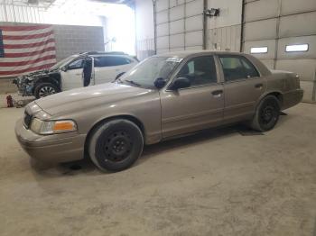  Salvage Ford Crown Vic