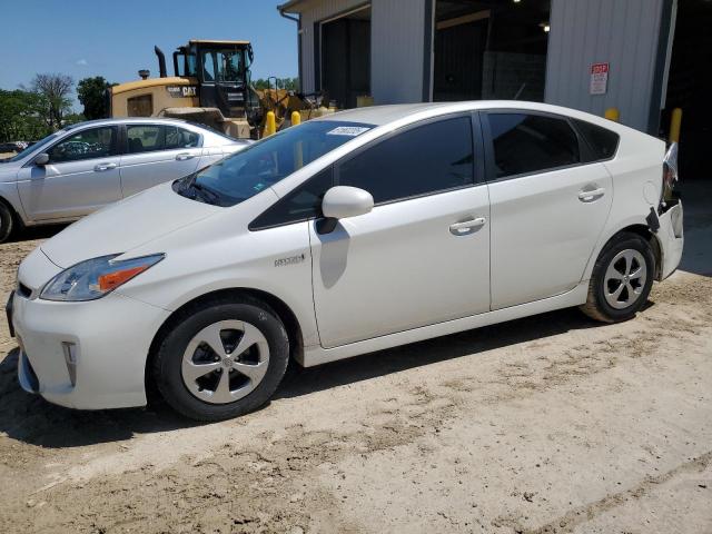  Salvage Toyota Prius
