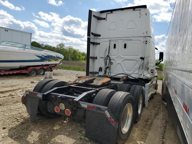Freightliner Cascadia 1 Image 9
