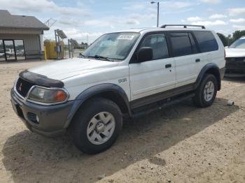  Salvage Mitsubishi Montero