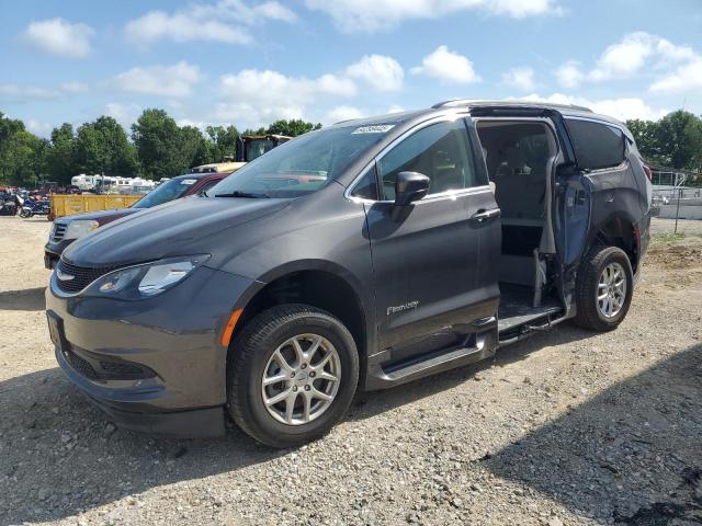  Salvage Chrysler Minivan
