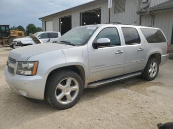  Salvage Chevrolet Suburban