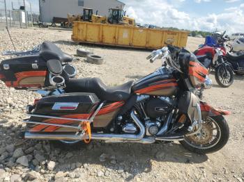  Salvage Harley-Davidson Fl