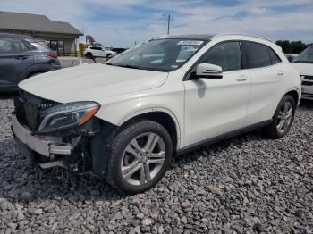  Salvage Mercedes-Benz GLA