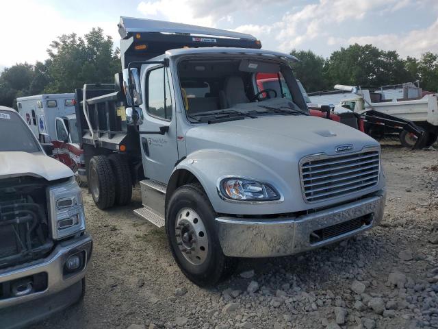  Salvage Freightliner M2 106 Med