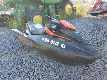  Salvage Sea-Doo Rxt-260