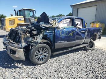  Salvage Nissan Titan
