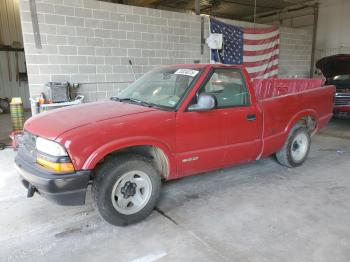  Salvage Chevrolet S-10