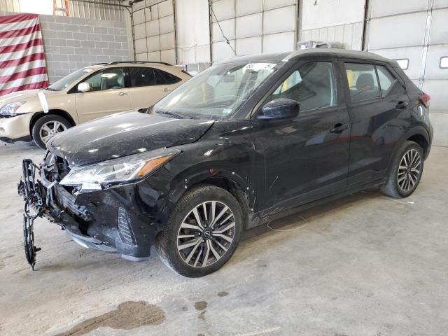  Salvage Nissan Kicks