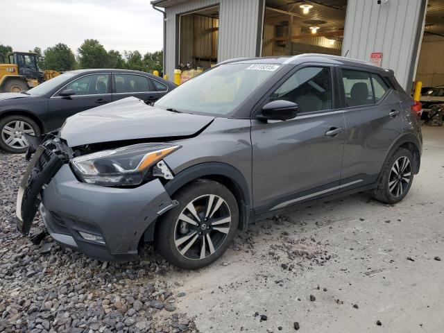  Salvage Nissan Kicks