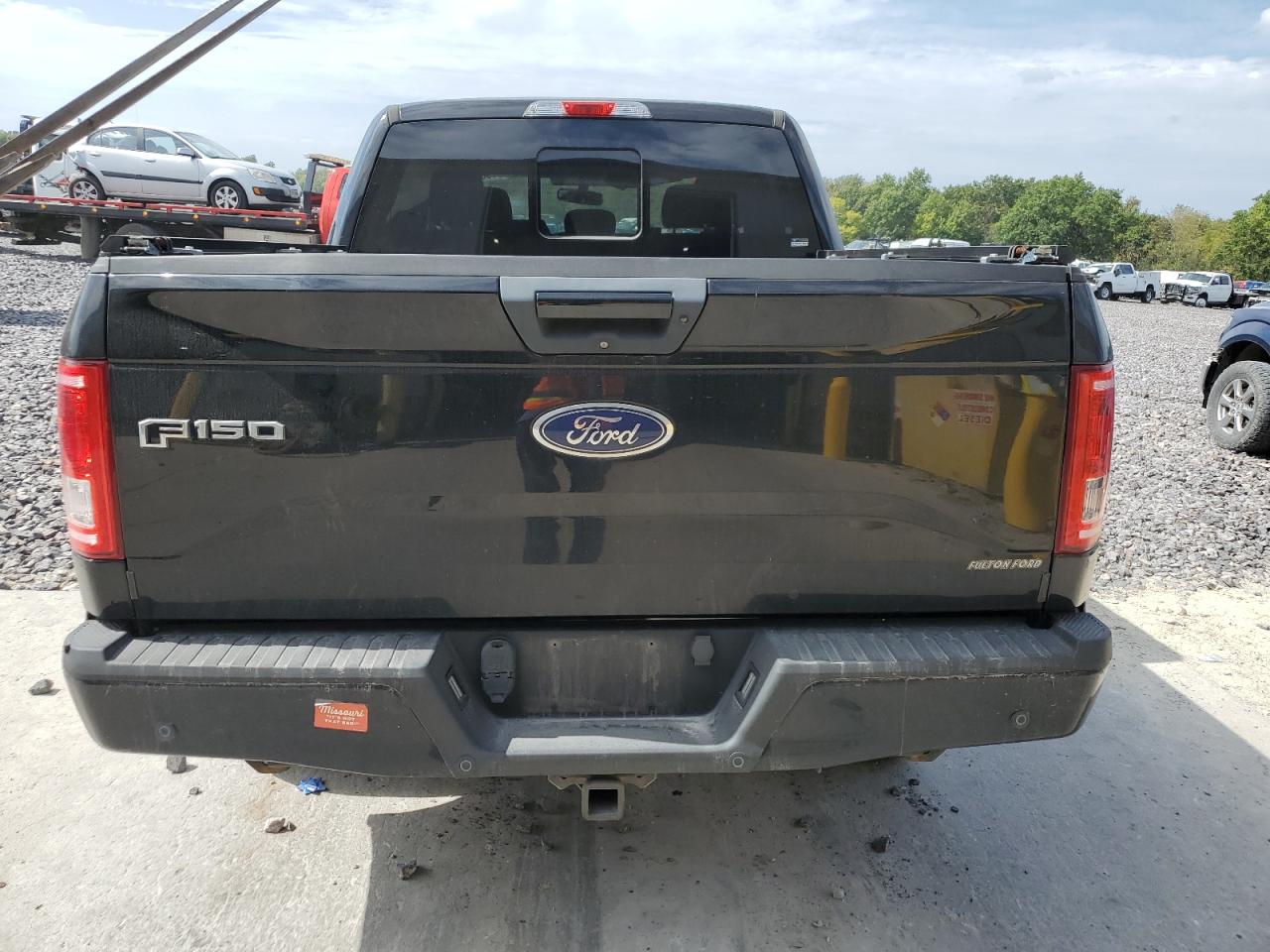 Ford F-150 Supercrew Image 3