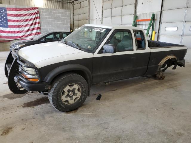  Salvage Chevrolet S-10