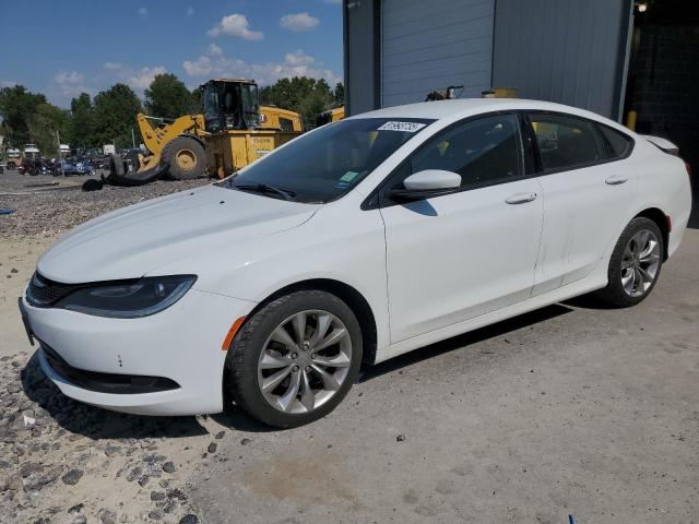  Salvage Chrysler 200