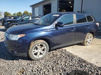  Salvage Mitsubishi Outlander