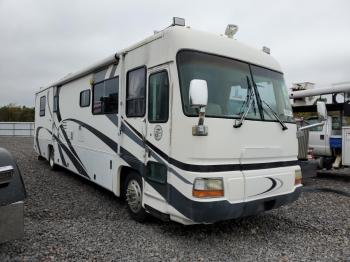  Salvage Freightliner Chassis X