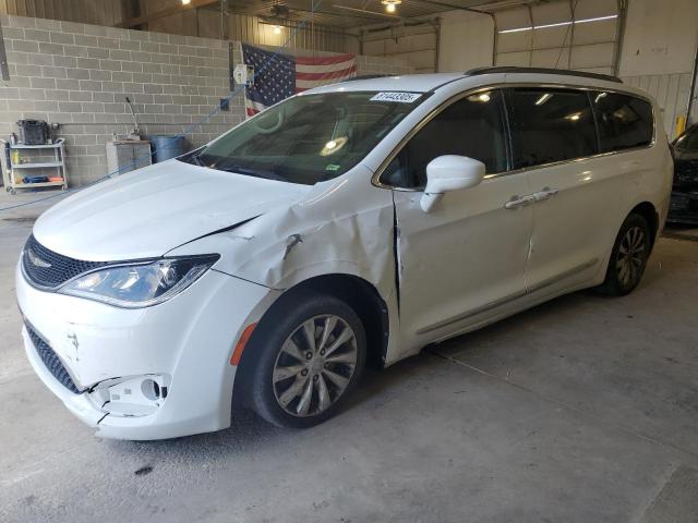  Salvage Chrysler Pacifica